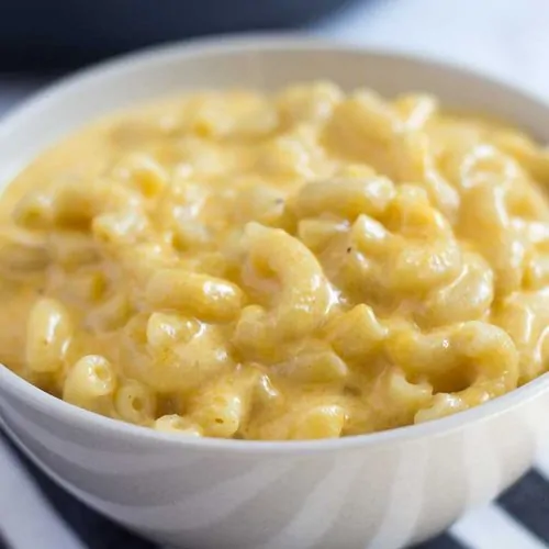 Pressure Cooker Mac and Cheese | The Foodie Eats