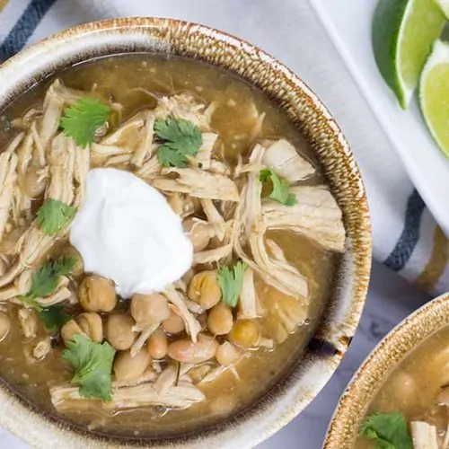 Instant Pot White Chicken Chili | The Foodie Eats