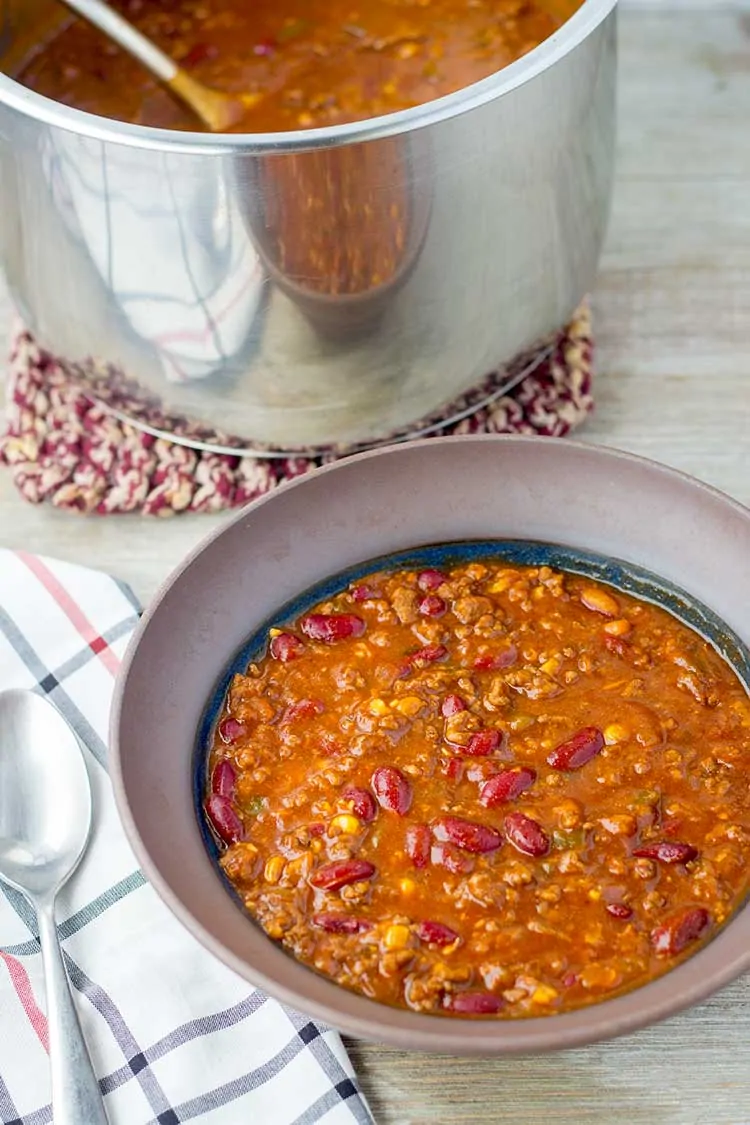 Pressure cooker chili hot sale