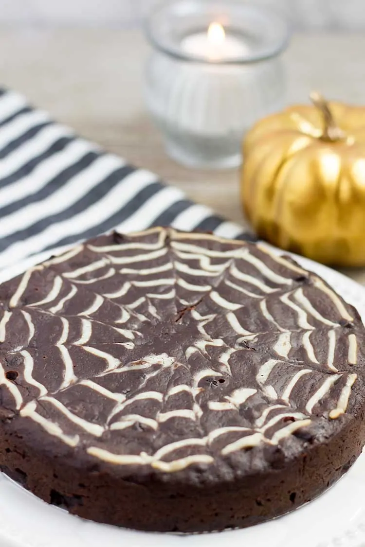 Halloween Brownies in the Instant Pot | The Foodie Eats