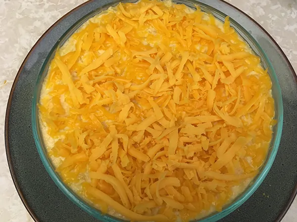 Spaghetti Squash Mac and Cheese | The Foodie Eats