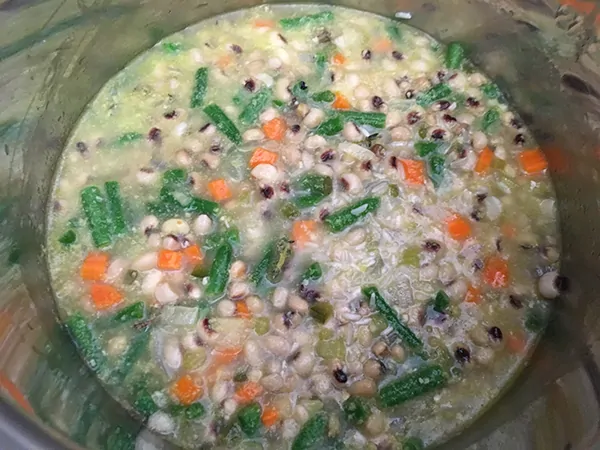 Uncooked Hoppin" John in an Instant Pot