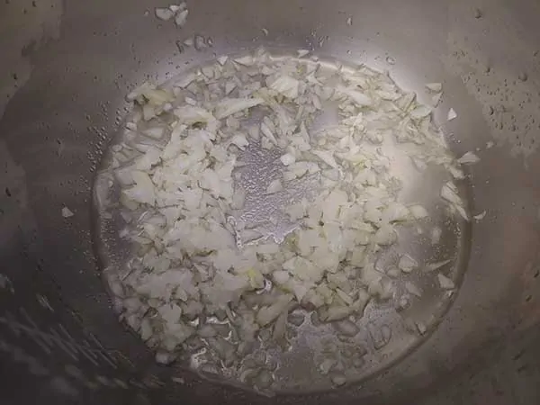Sautéing diced onions in Instant Pot