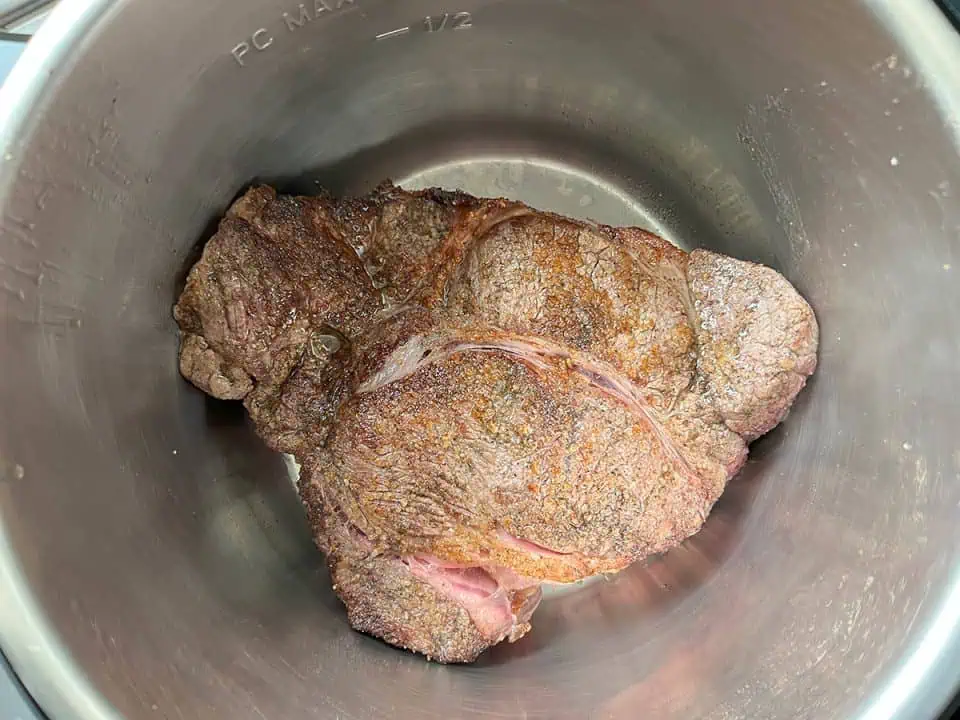 chuck roast searing in Instant Pot