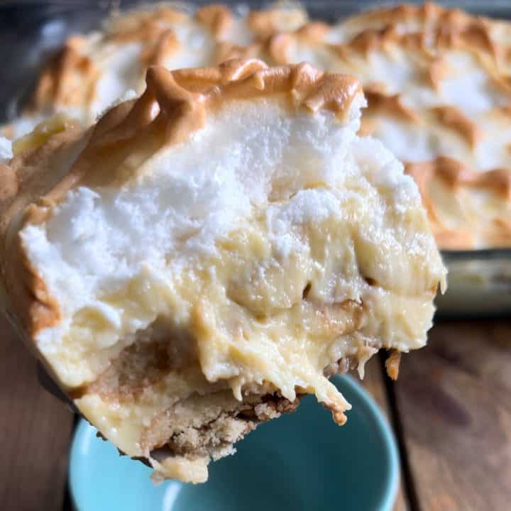 Closeup of scoop of Southern banana pudding.