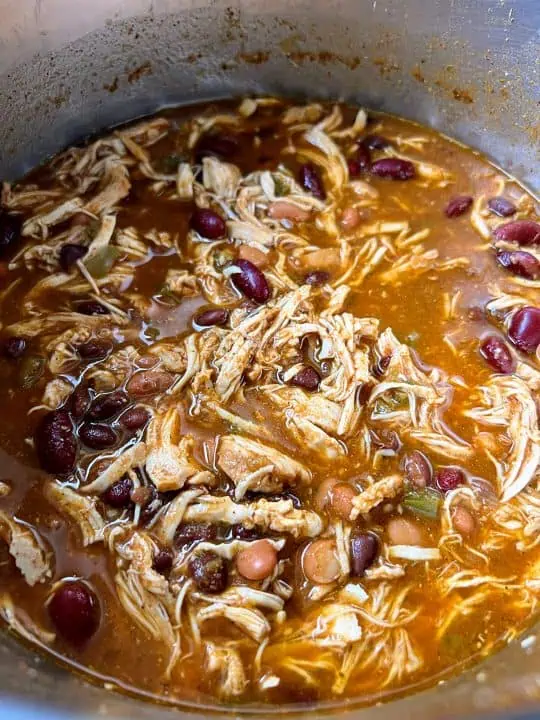 An Instant Pot full of chicken chili.